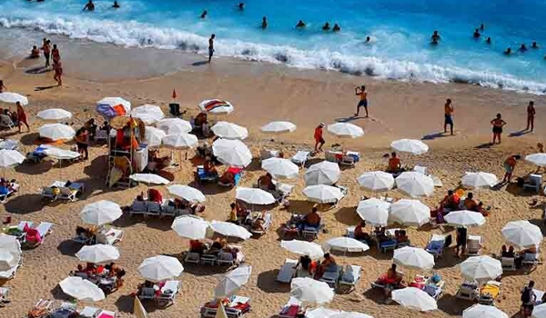 Güney Kıbrıs’ın turizm gelirlerinde yüzde 17,4’lük artış